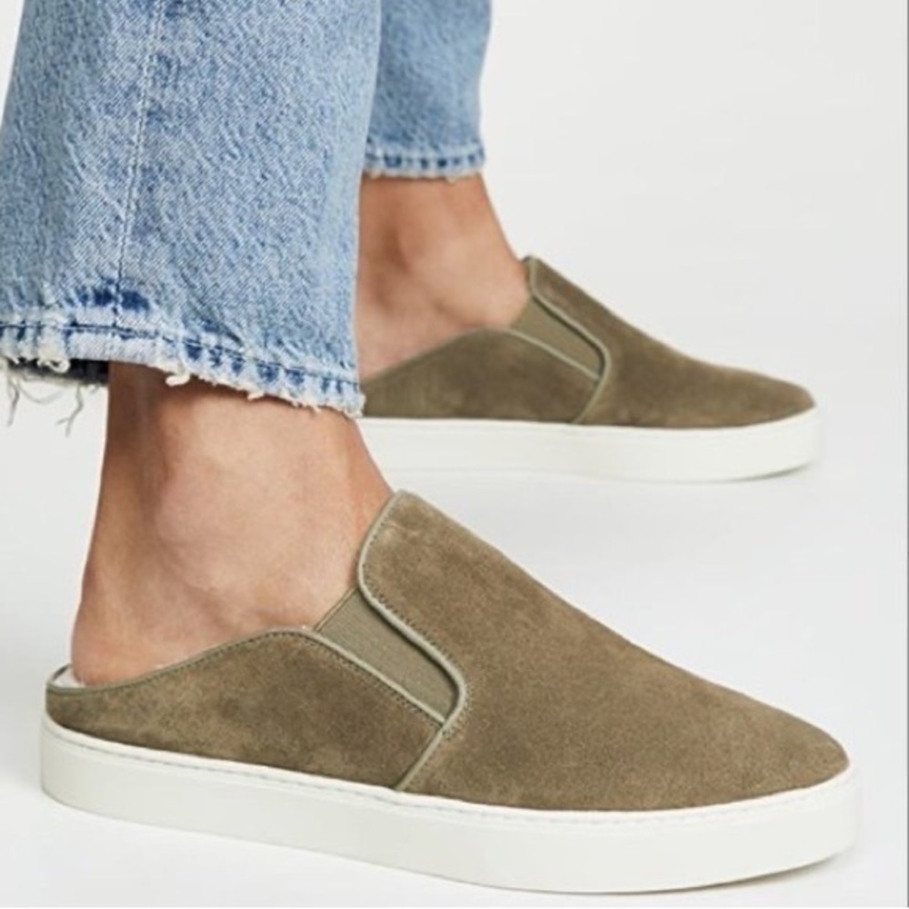 EUC - Vince Garvey 2 Slip Ons - size 6M